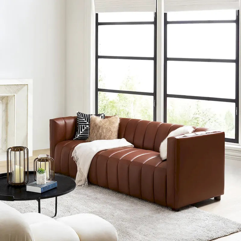 Canapé incurvé en cuir véritable Modern Camel de 83 pouces avec dossier capitonné