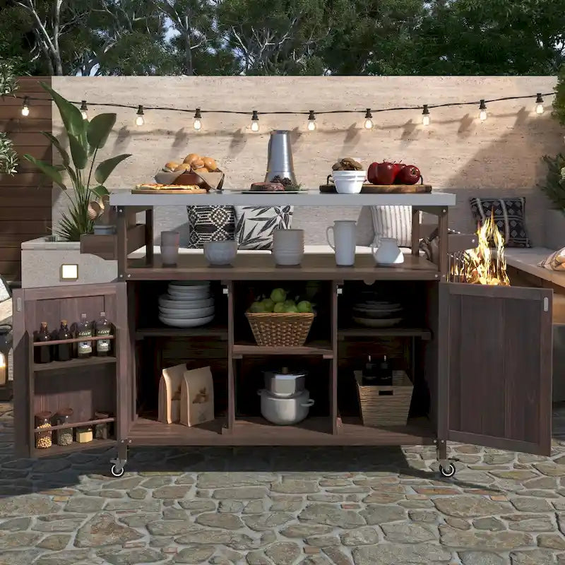 Îlot de cuisine d'extérieur en bois massif de style ferme avec plateau en acier inoxydable