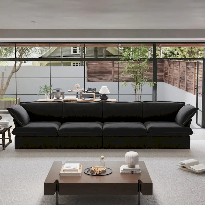 Canapé d'angle moderne et minimaliste avec rembourrage en duvet et housses de coussin amovibles