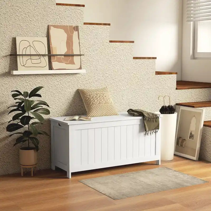Coffre de rangement en bois avec charnières de sécurité