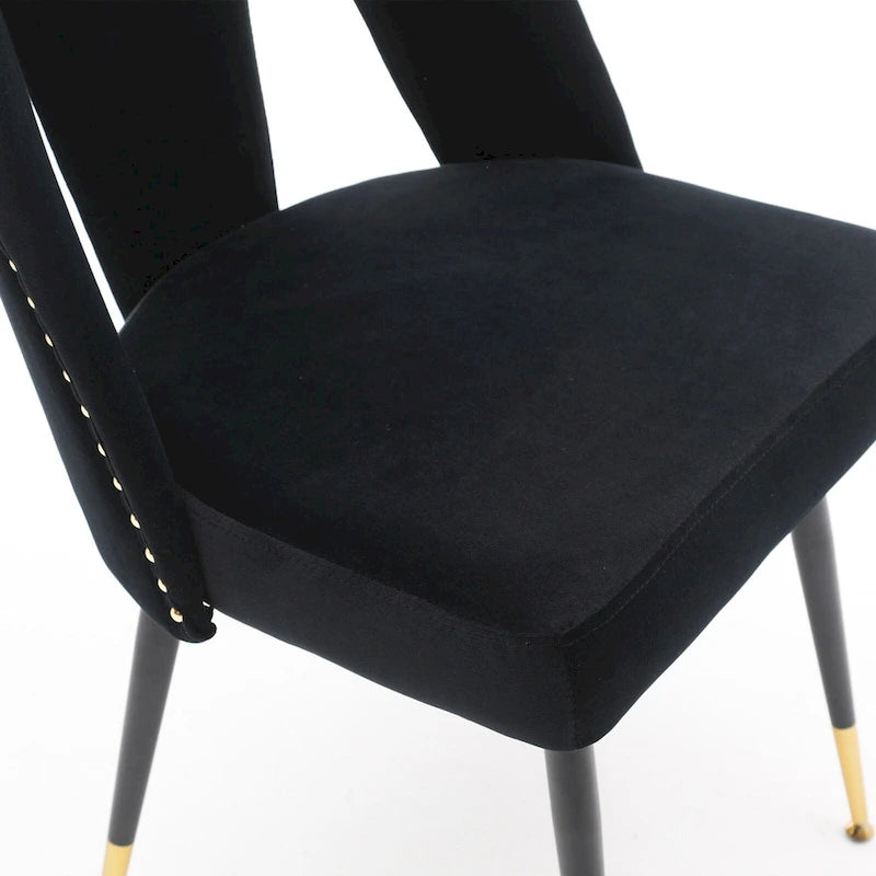 Chaises de salle à manger modernes rembourrées avec clous décoratifs et pieds en métal