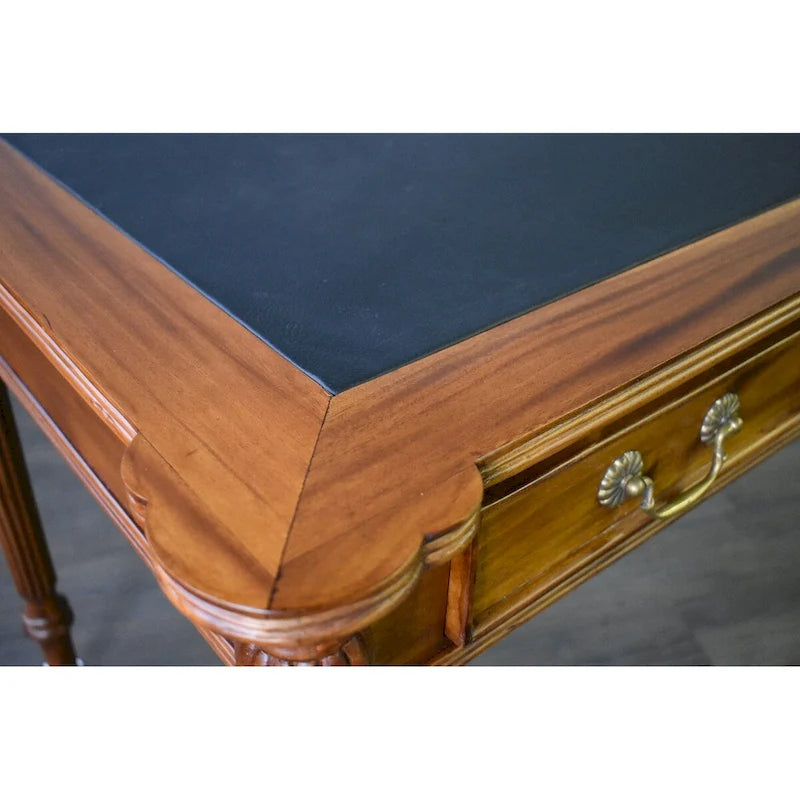 Bureau à dessus en cuir
